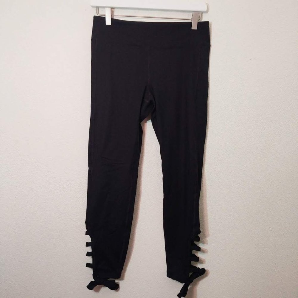 Joy Lab Black Lace Up Crop Leggings M